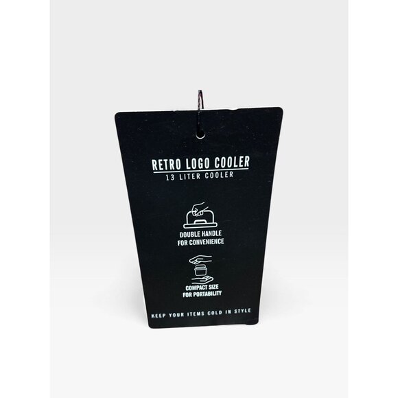 The Memory Company Licensed NFL New England Patriots 13L Retro Logo Cooler New - Picture 2 of 2